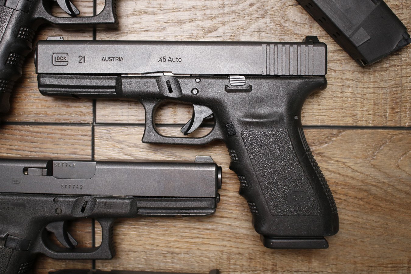 GLOCK 21SF Gen3 45 ACP Police Trade-in Pistols (Very Good Condition